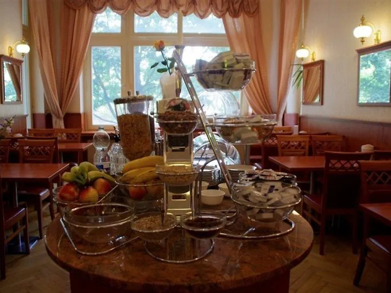 ברלין City Hotel Am Kurfuerstendamm גרמניה