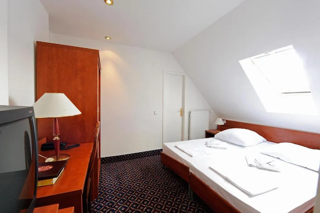 City Hotel Am Kurfuerstendamm Berlin 3*,  Germany