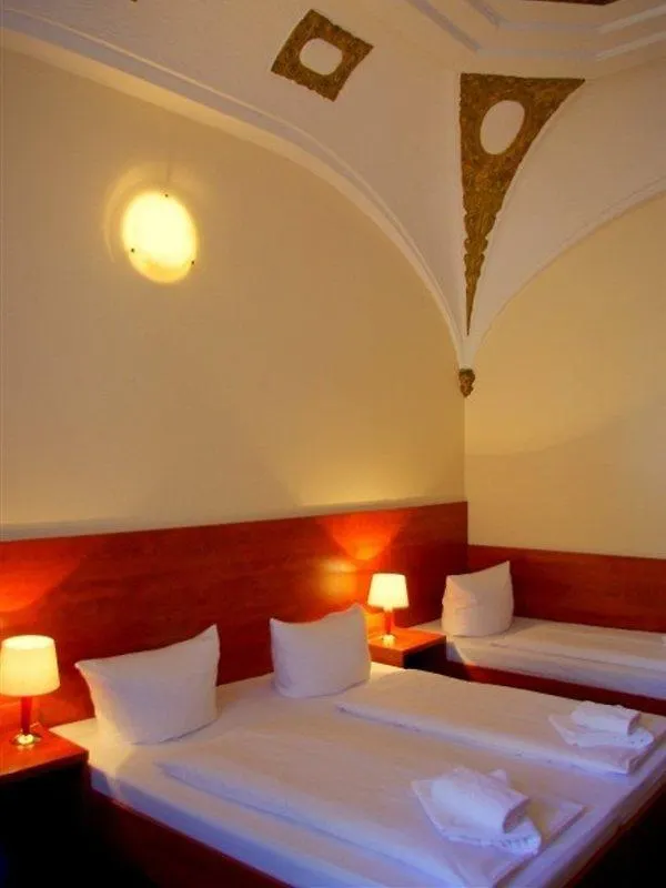 City Hotel Am Kurfuerstendamm Berlin 3*,